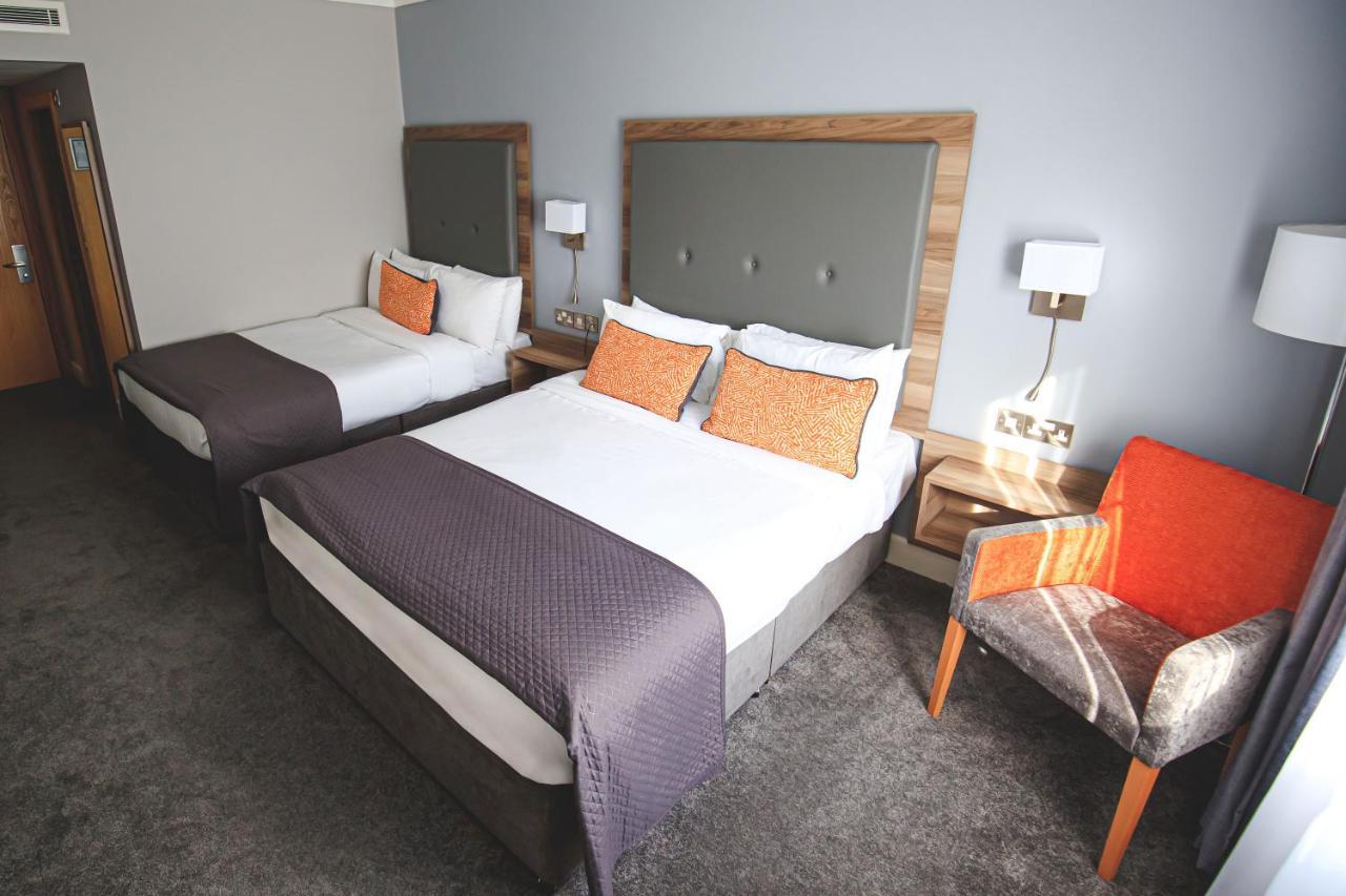Westlodge Hotel & Leisure Centre Бантри Екстериор снимка