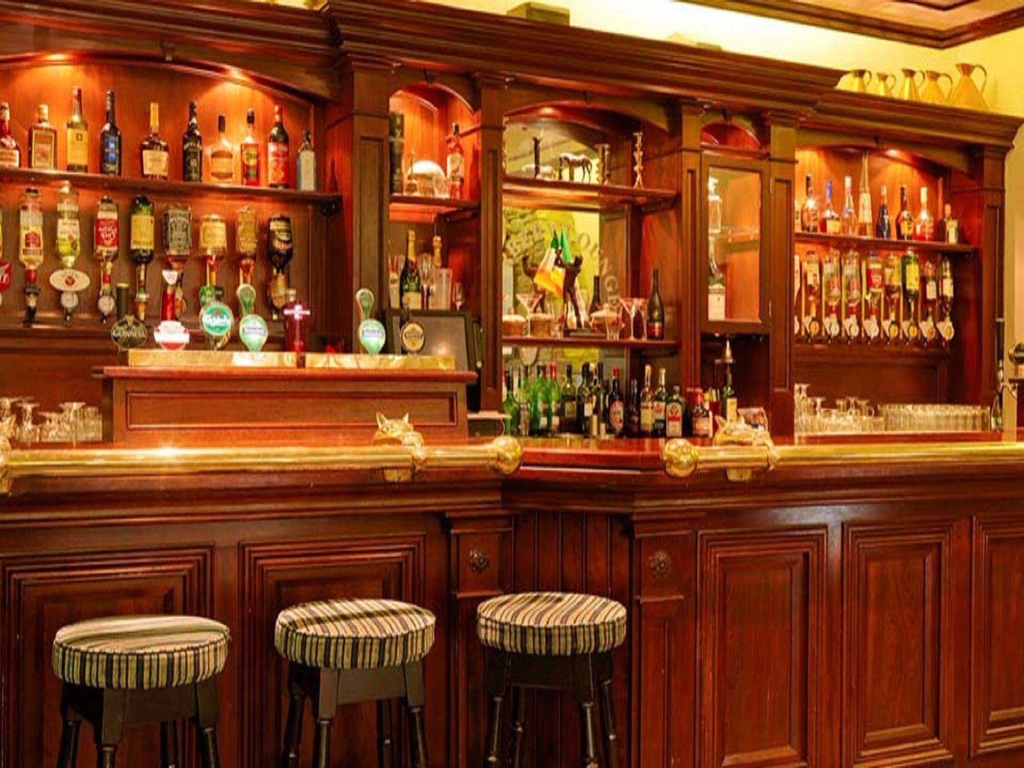 Westlodge Hotel & Leisure Centre Бантри Екстериор снимка