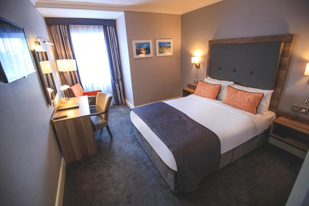 Westlodge Hotel & Leisure Centre Бантри Екстериор снимка